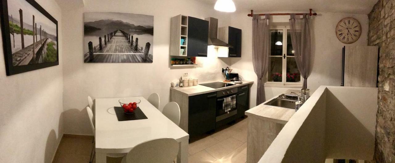 Charming House In The Center Of Ferienhaus
